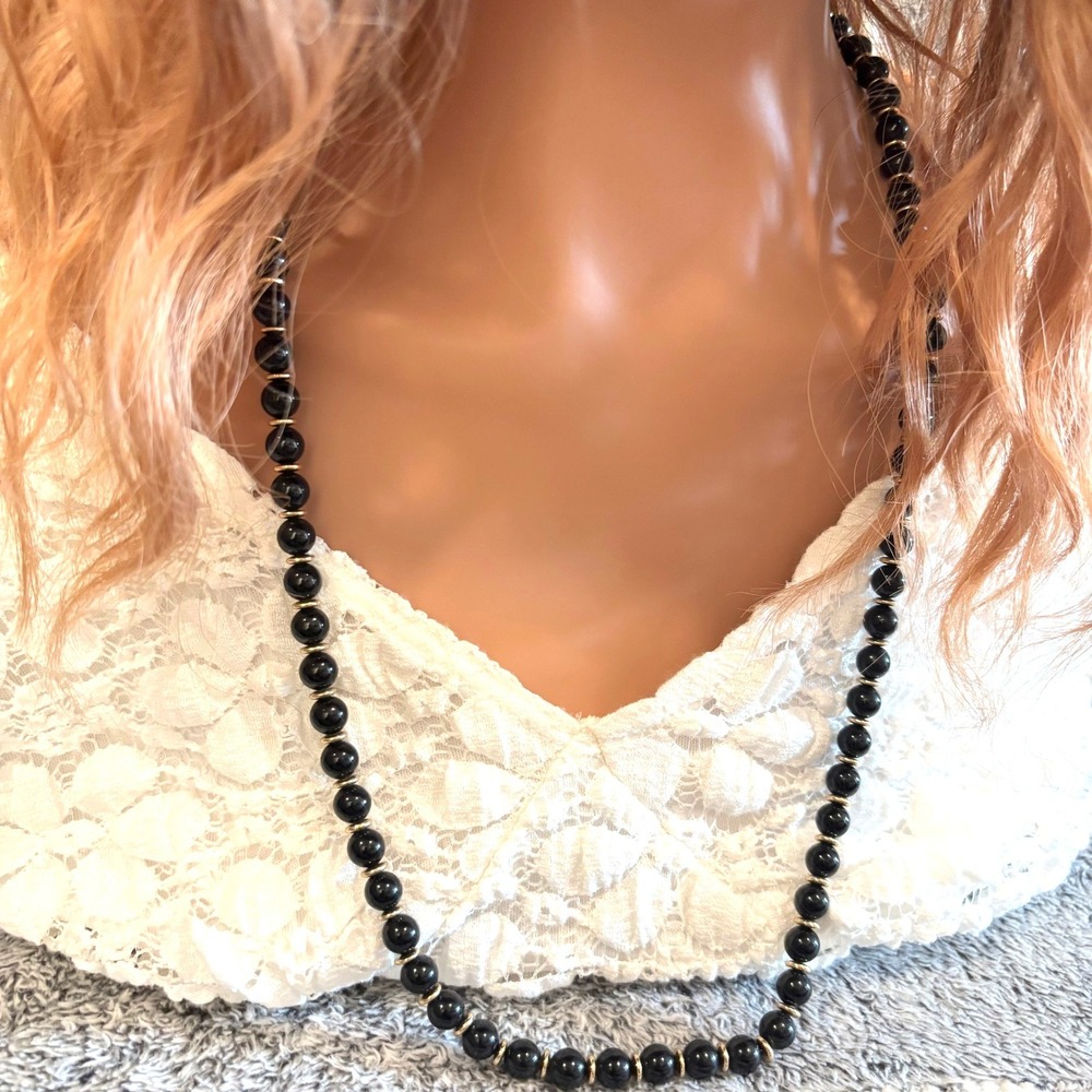 Regency Beaded Necklace Black Gold Tone Round Bead Strand‎ Old Money Boho 21311